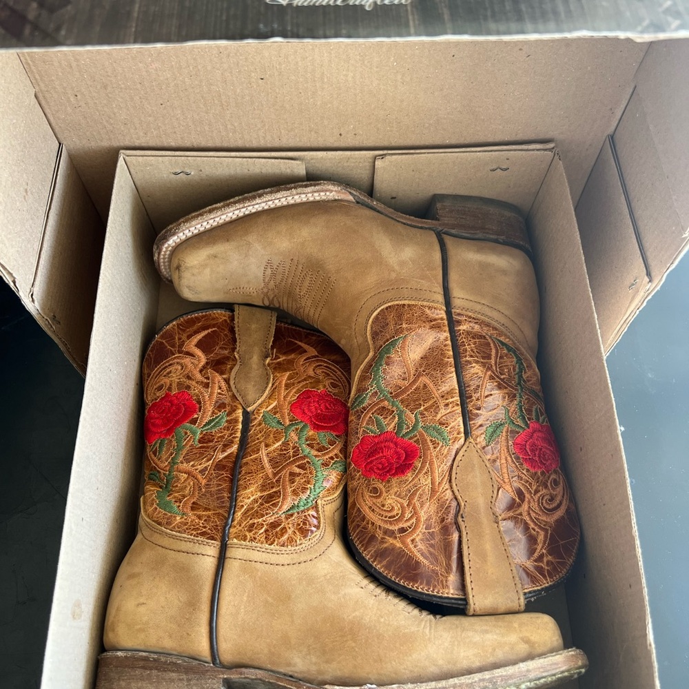 Silverton tan  and Red Western Boots with Floral Embroidery